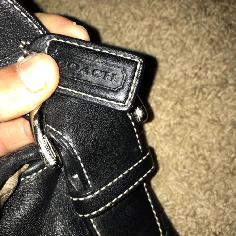 (Repost) Auth Coach Purse - Picture 7 of 8